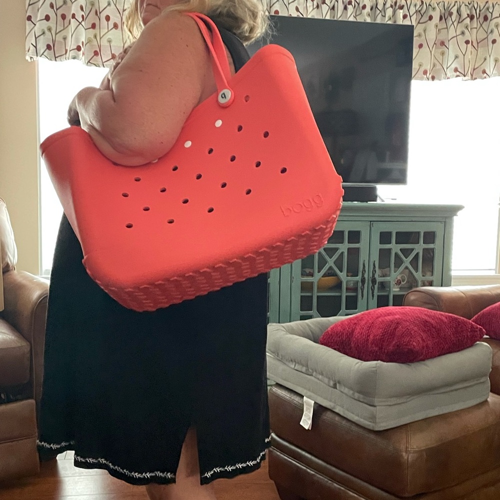 Large Coral Bogg bag